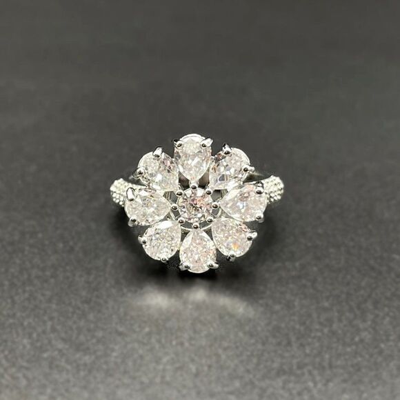 925 Sterling Silver with White Diamond Cubic Zirconia Flower Ring Size 10 - Picture 7 of 11